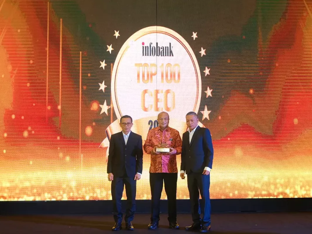 Bank SulutGo Raih Penghargaan di Acara Top 100 CEO and the 200 Future Leaders Forum 2024